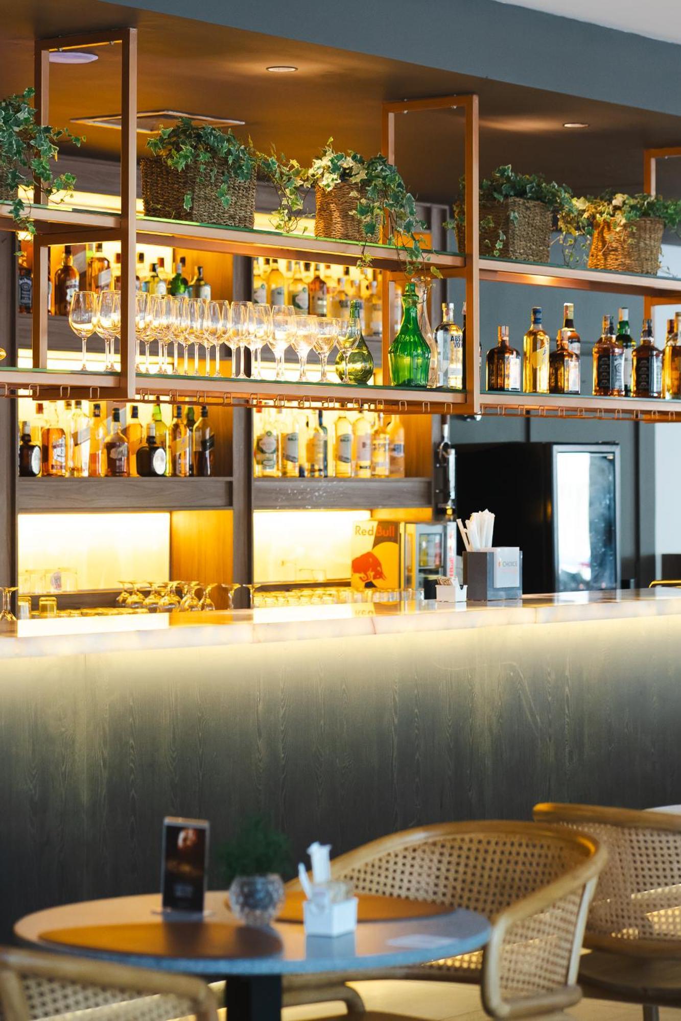 Radisson Rio De Janeiro Barra Hotel Eksteriør billede A bar