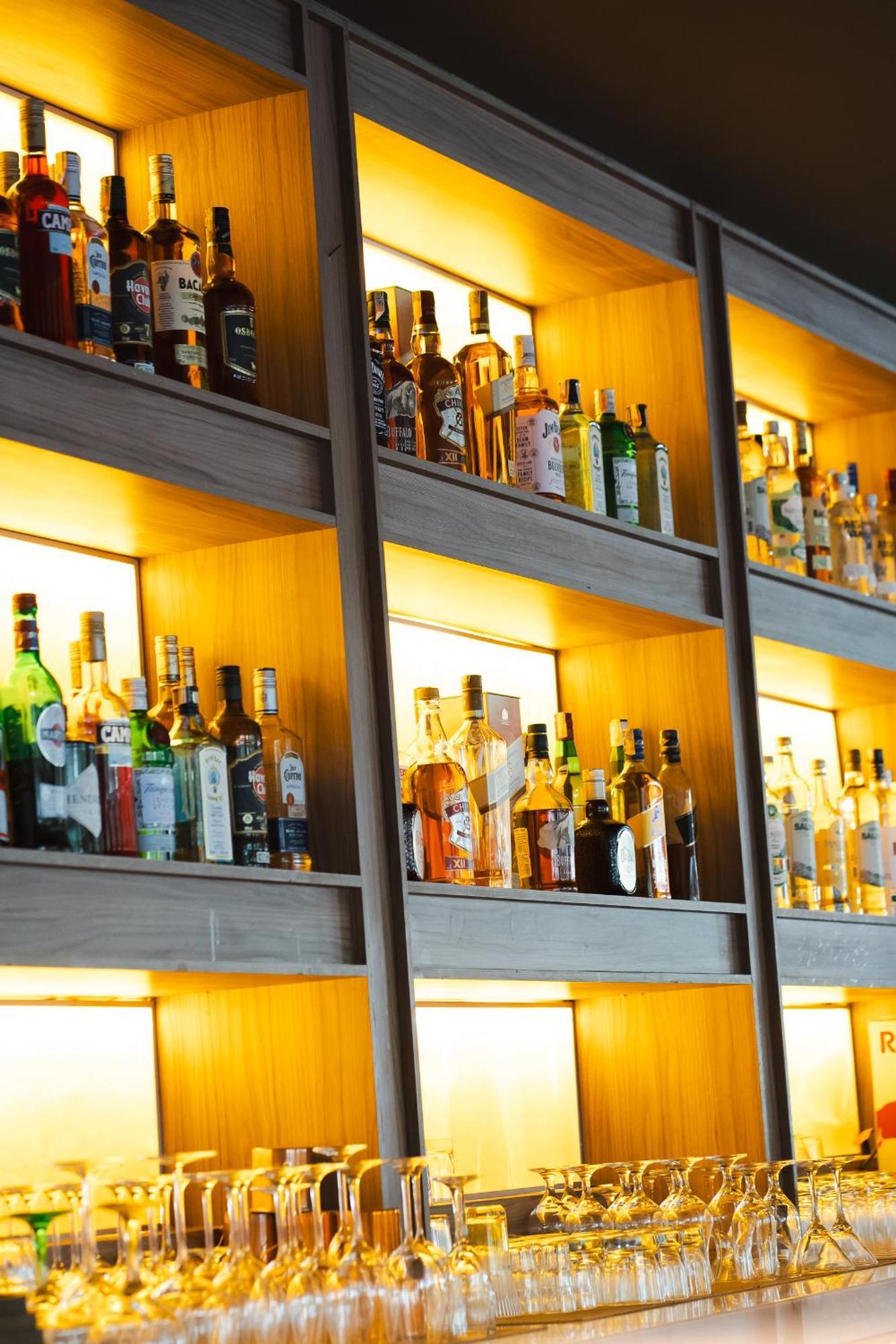 Radisson Rio De Janeiro Barra Hotel Eksteriør billede A selection of Scotch whiskies