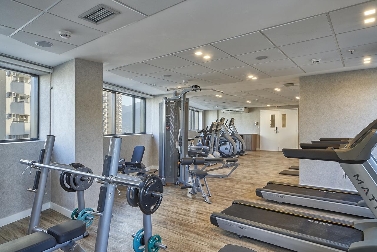 Radisson Rio De Janeiro Barra Hotel Eksteriør billede The gym at the 100 North Main Street building