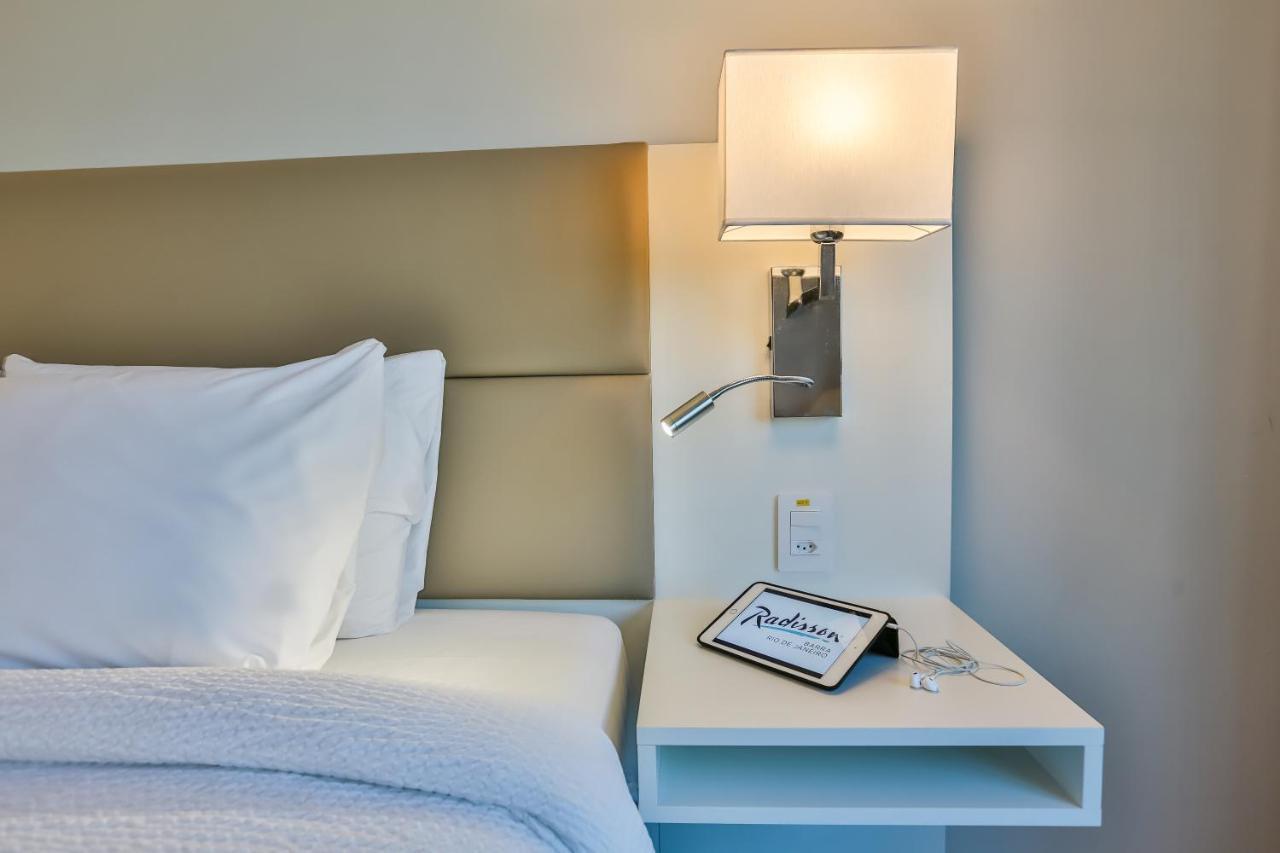 Radisson Rio De Janeiro Barra Hotel Eksteriør billede A room at the Hilton Garden Inn in San Francisco